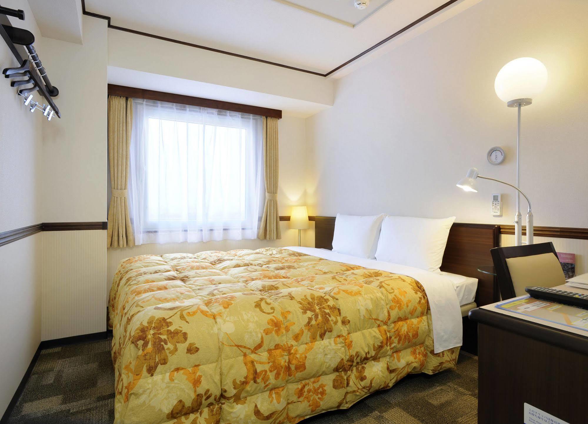 Toyoko Inn Ichinoseki Ekimae מראה חיצוני תמונה
