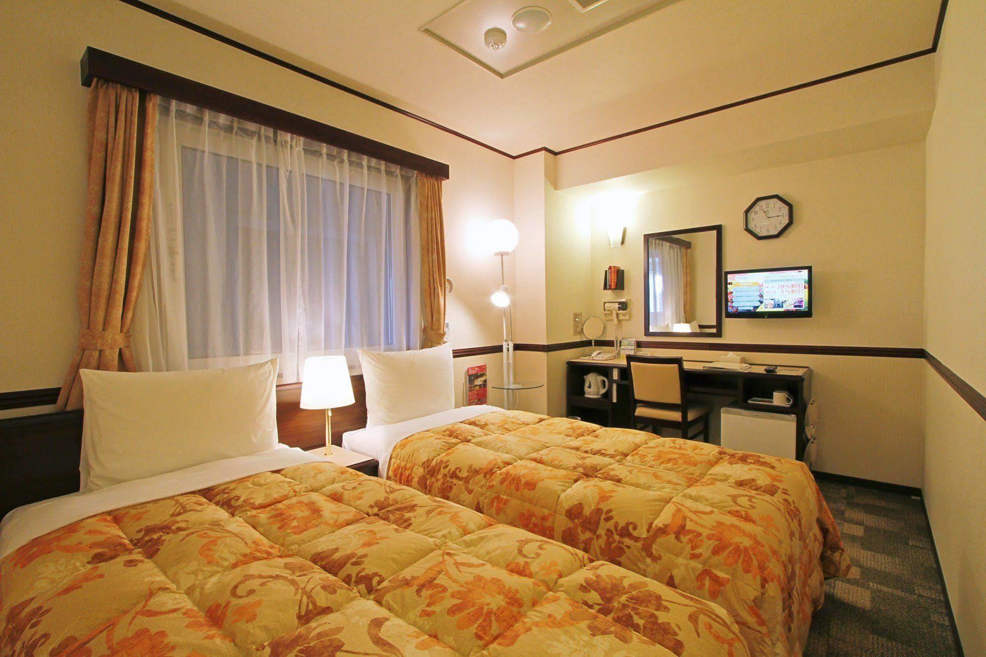 Toyoko Inn Ichinoseki Ekimae מראה חיצוני תמונה